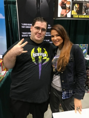 HELL_YEAH21_Got_my_photo_with__machetegirl_22Lita22_fricken_amazing_experience21_.jpg