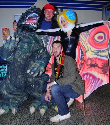 flickrdontopenuntildoomsdayafteradultgodzilla13.jpg