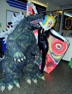 flickrdontopenuntildoomsdayafteradultgodzilla29.jpg
