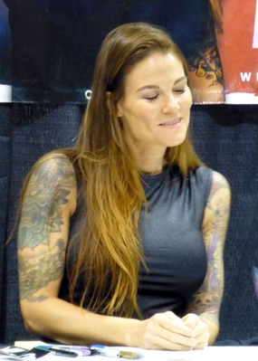 flickrtonyshekchicagowizardworld9.jpg