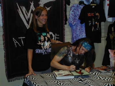lita2_signs.jpg