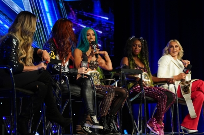 smugmugkimberlasskickwrestlemaniaaxxess60.jpg