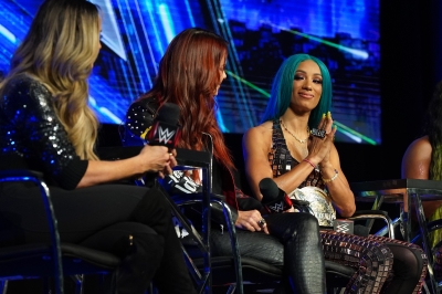 smugmugkimberlasskickwrestlemaniaaxxess72.jpg