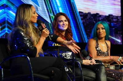 smugmugkimberlasskickwrestlemaniaaxxess74.jpg