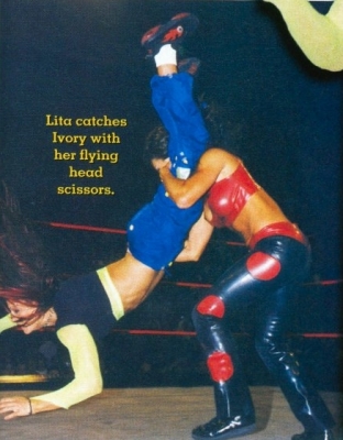 tvwrestlersapr0210.jpg