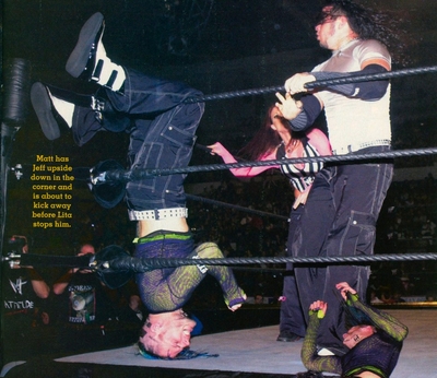 tvwrestlersapr023.jpg