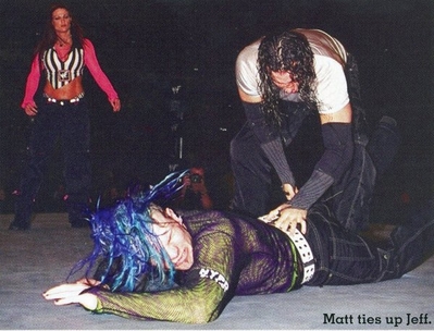 tvwrestlersapr024.jpg