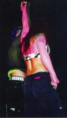 tvwrestlersapr027.jpg