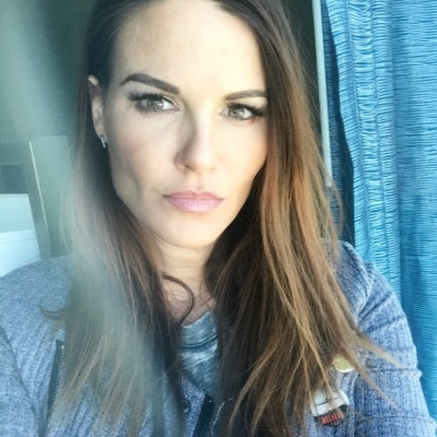 twitteramydumas74.jpg