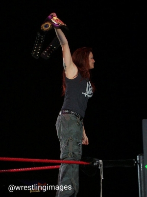 twitterwrestlingimages1.jpg