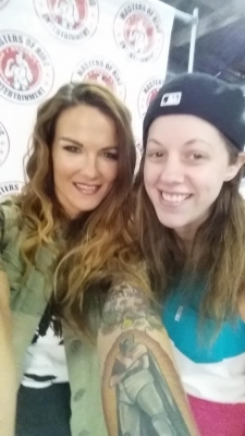 womenwrestlingexpo16.jpg