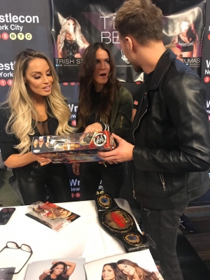 wrestlecon201912.jpg