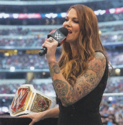 wrestlemania34mag3.jpg