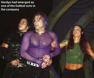 wrestletalkapr213.jpg