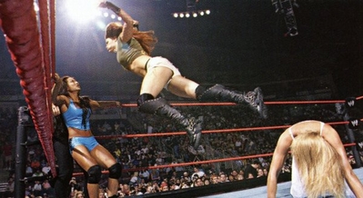 wwemagdec032.jpg