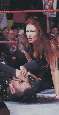 wwfmagjan0216.jpg
