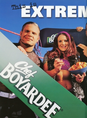 wwfmagjune017.jpg