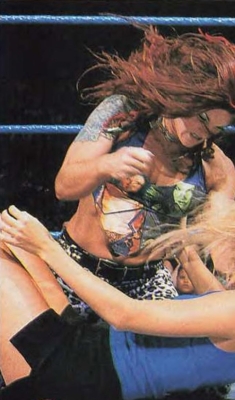 wwfmagmay0210.jpg