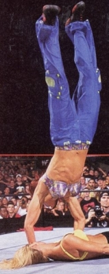 wwfmagoct014.jpg