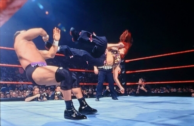 wwfringaction1.jpg