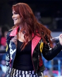 lita-wwe-elimination-chamber.jpg