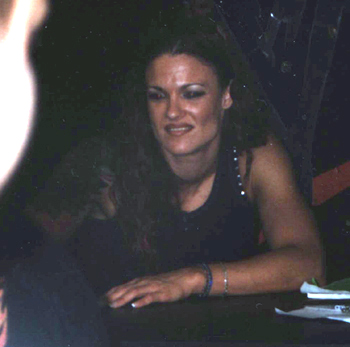 videosigning3.jpg