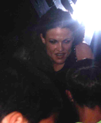 videosigning5.jpg