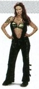 wwemagnov122.jpg