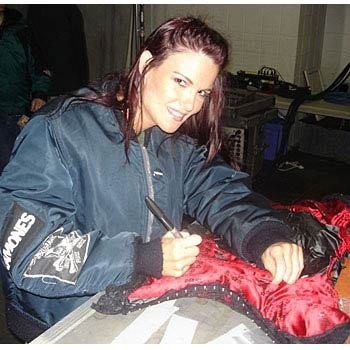 auctionwwe55.jpg