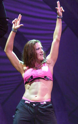 lita_edm_29may01-sun.jpg