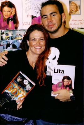 booksigning12.jpg
