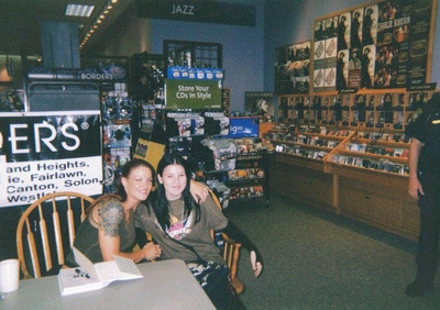 booksigning23.jpg