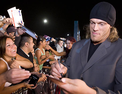 evilpremiere1.jpg