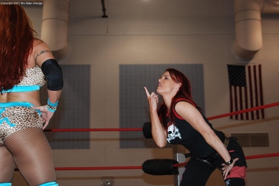 flickrblakearledgeuniversalwrestling3_3_0717.jpg