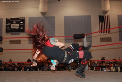 flickrblakearledgeuniversalwrestling3_3_0721.jpg