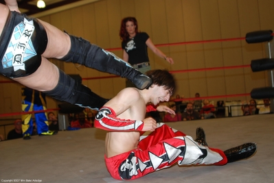flickrblakearledgeuniversalwrestling3_3_076.jpg