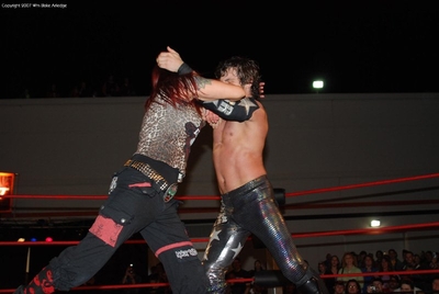 flickrblakearledgeuniversalwrestling4_20_072.jpg