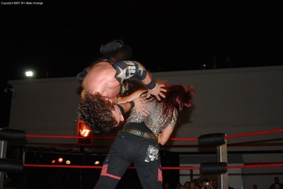 flickrblakearledgeuniversalwrestling4_20_077.jpg