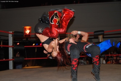flickrblakearledgeuniversalwrestling4_20_078.jpg