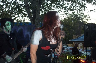 l_cc5793482742bb172f163ef57053fe68.jpg