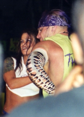 rawcandid061zw.jpg