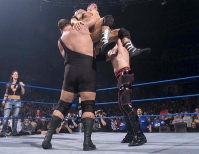 smackdown11_11_053.jpg