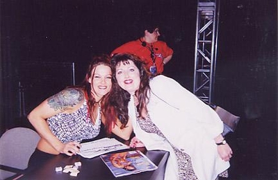 wrestlemania17fanaxxess4.jpg