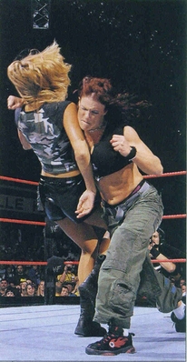 wwfmagfeb024.jpg