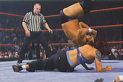 wwfmagmar014.jpg