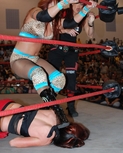 flickrblakearledgeuniversalwrestling3_3_0723.jpg