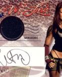 wwe_divas2005_wlLI.jpg