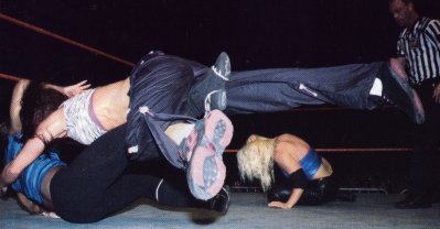 wrestleamericafeb0211.jpg